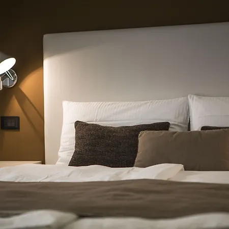 Meridiana Hotel 3*