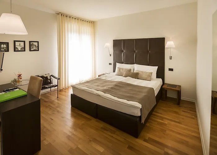 Meridiana 3*