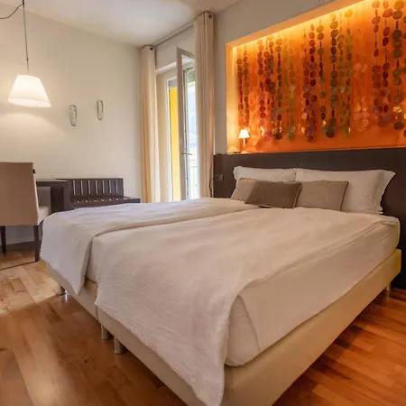 Meridiana Hotel 3*
