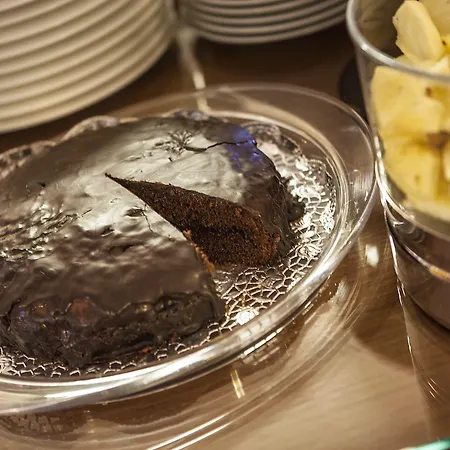 Meridiana مالتشيزينيه